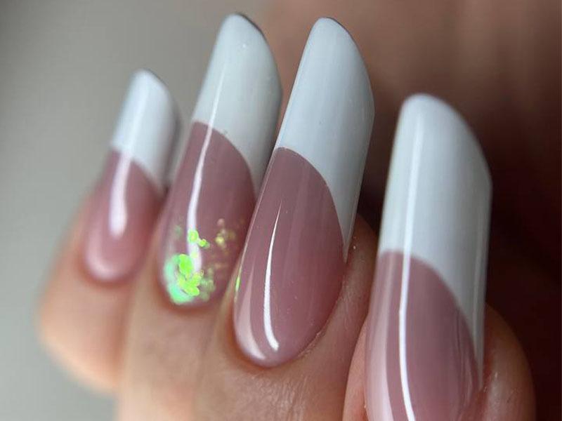 نیل مایا در بوشهر؛ تصویر 3 از فضای مجموعه و نمونه‌کارها