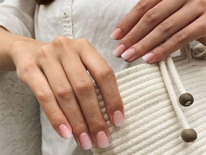 فضای سالن زیبایی سمیرا شریفی