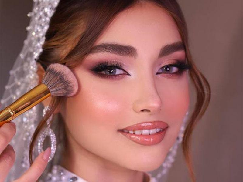 فضای سالن زیبایی نیلی