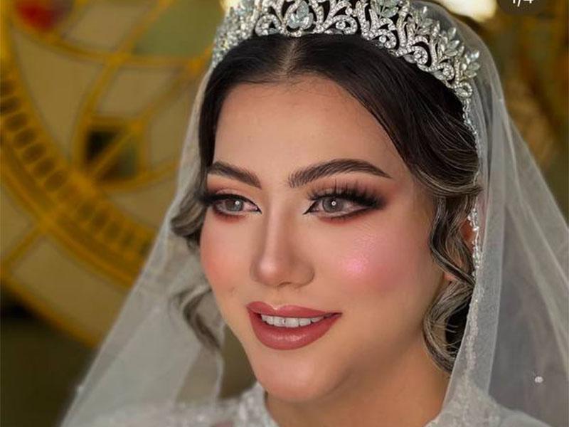 مشکات در ری؛ تصویر 2 از فضای مجموعه و نمونه‌کارها