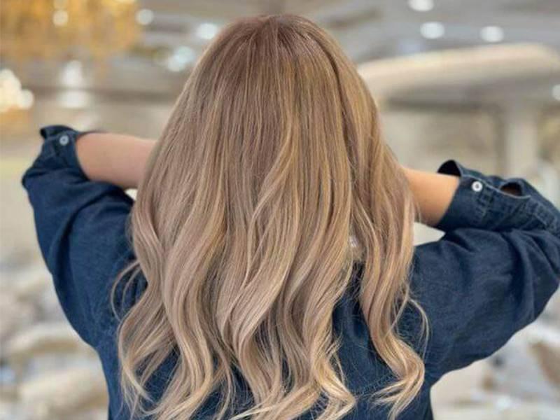 مریم شایانفر در رشت؛ تصویر 2 از فضای مجموعه و نمونه‌کارها