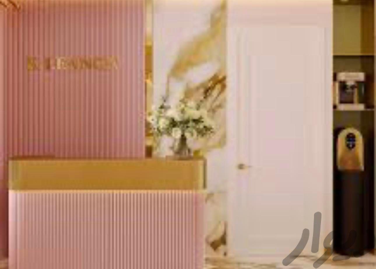 مژه کار و رنگ کار حرفه ای