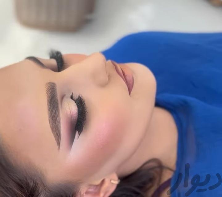 تصویر 3 آگهی میکاپ کار هستم همکاری درصدی