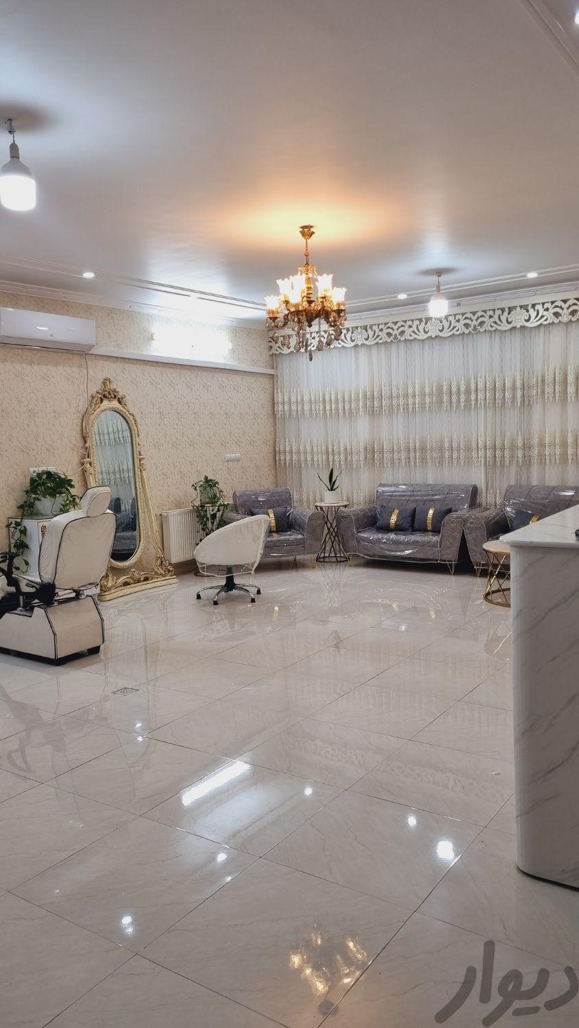 رنگکار حرفه ای ثابت درسالن زیبایی بادرصدتوافقی