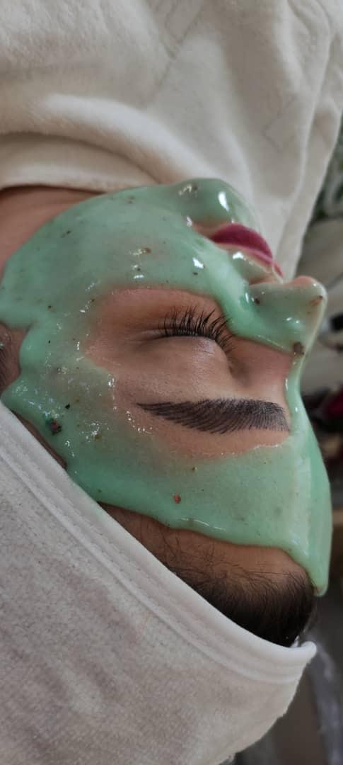 تصویر 2 آگهی سالن زیبایی و ناخن شـــبــنــم