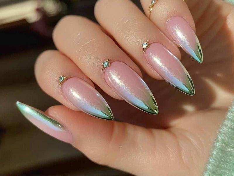 فضای سالن زیبایی مونا سرود
