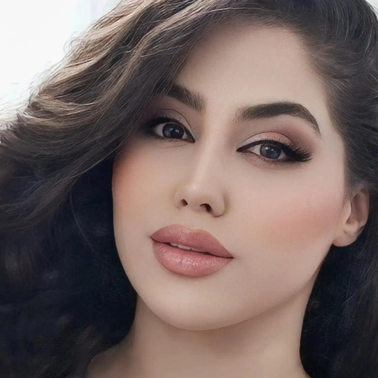 سمیرا.میکاپ،ایلام