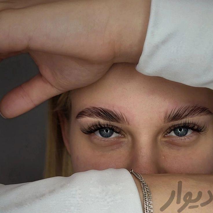 مژه کار حرفه ای