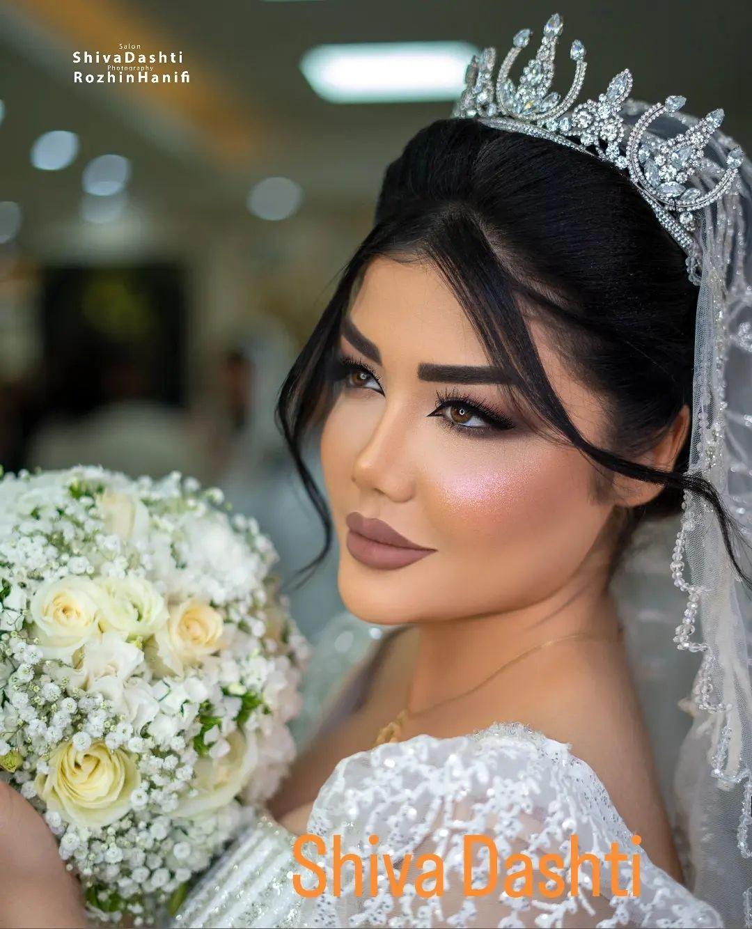 اکادمی زیبایی شیوا دشتی