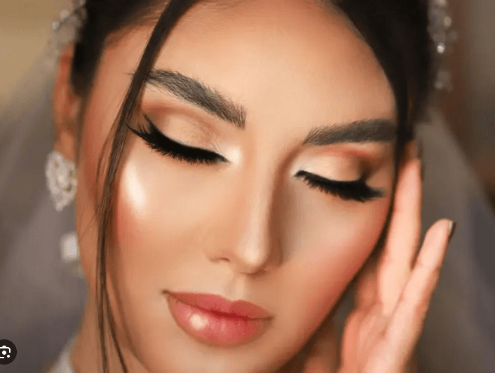 سالن زیبایی هولیا