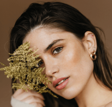 آموزشگاه و سالن نور ناهید